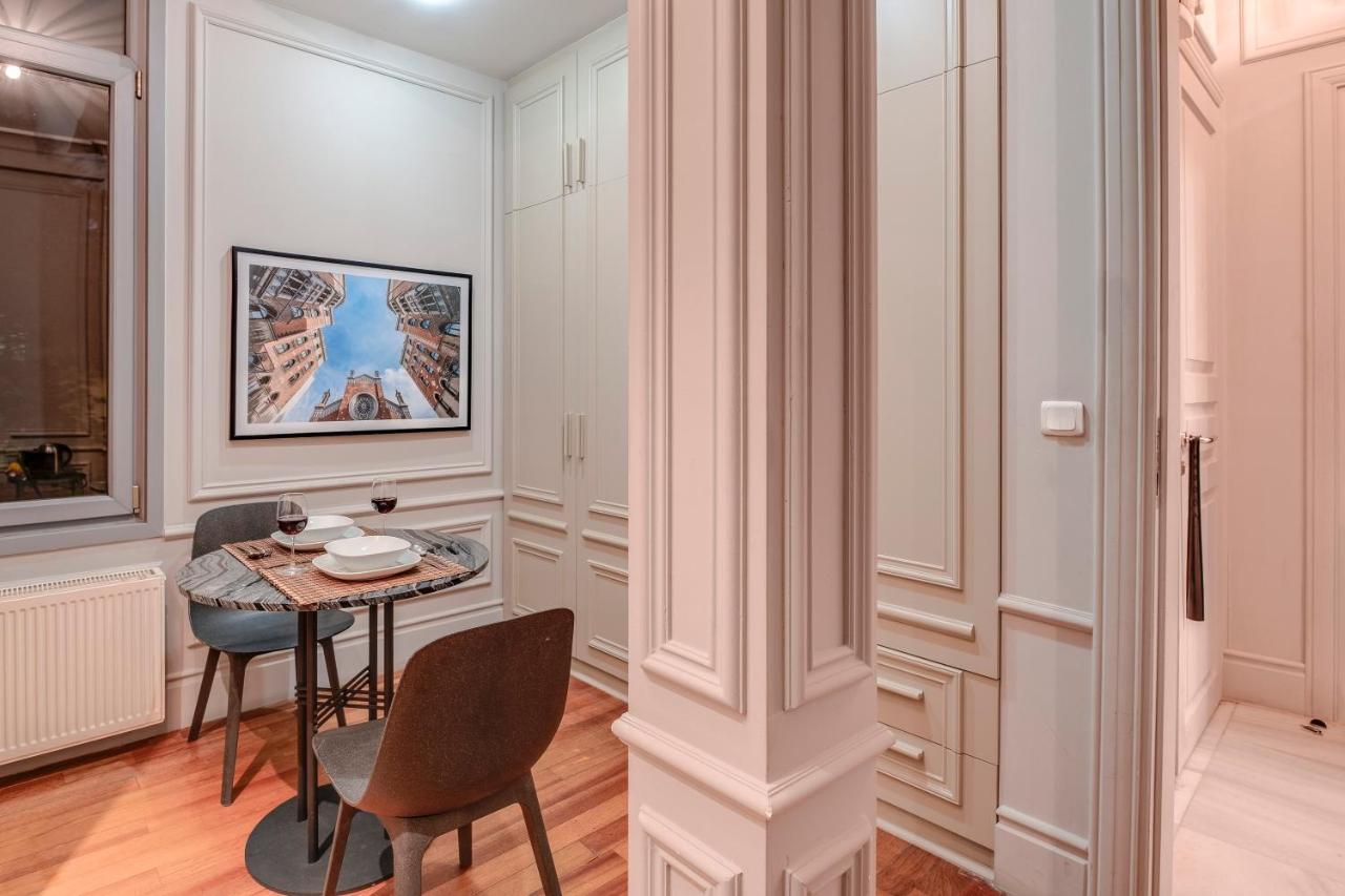 Homie Suites - Luxury Apartments In Galata Стамбул Екстер'єр фото